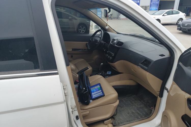 Used Wuling Hongguang 2014 1.5L S Automatic Luxury Model