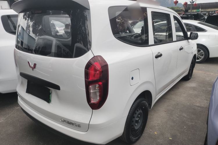 Used Wuling Hongguang New Energy 2025 Extended-Range Hybrid 50 km Utility Version