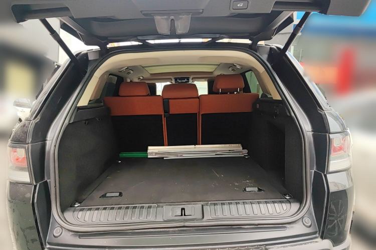 Used Land Rover Range Sport 2016 3.0 SC V6 HSE DYNAMIC Trunk