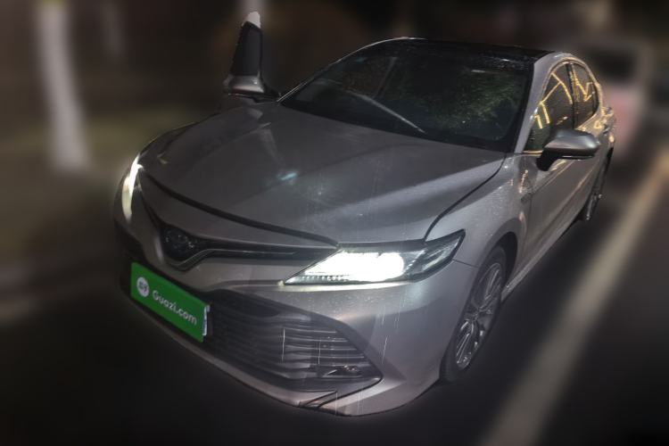 Used Toyota Camry 2019 Dual-Engine 2.5 HG Luxury Edition China VI Standard