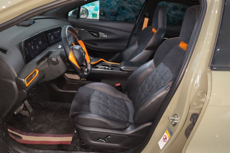 Used CHANGAN UNI-T 2022 1.5T Sport Edition Premium Version Left Front Seat