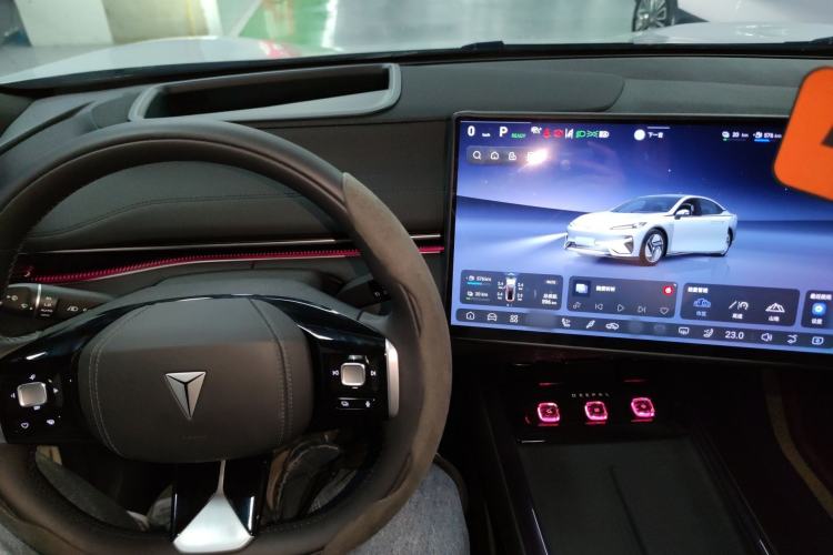 Used Deepal L07 2024 230Max Range-Extended Version
