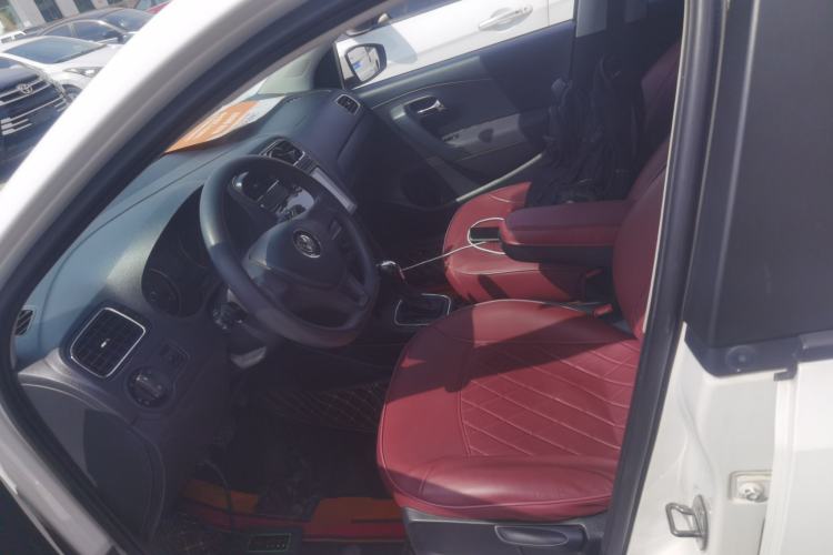 Used Volkswagen Polo 2014 1.6L Automatic Comfort Edition Left Front Seat