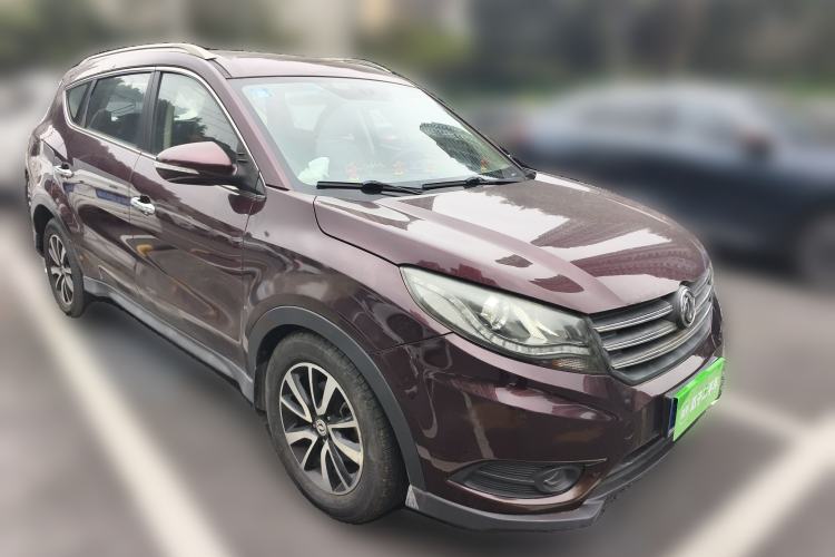 Used Dongfeng Fengon 580 2016 1.5T Manual Comfort Model Front Right 45 Deg