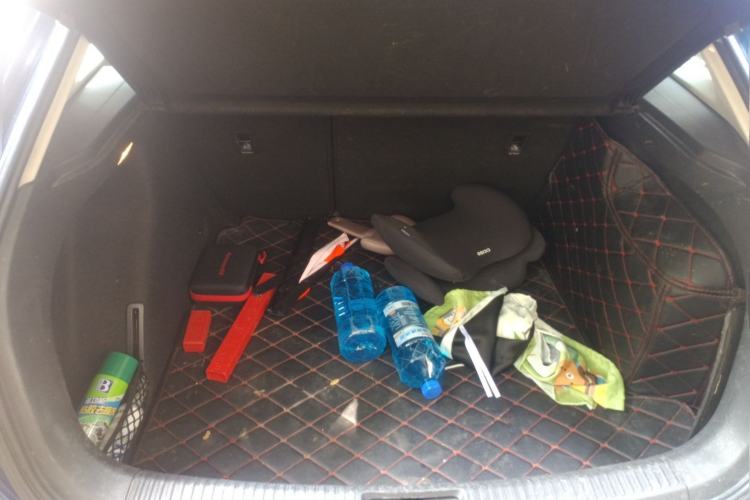 Used Volkswagen Gran Lavida 2015 1.6L Automatic Comfort Edition
