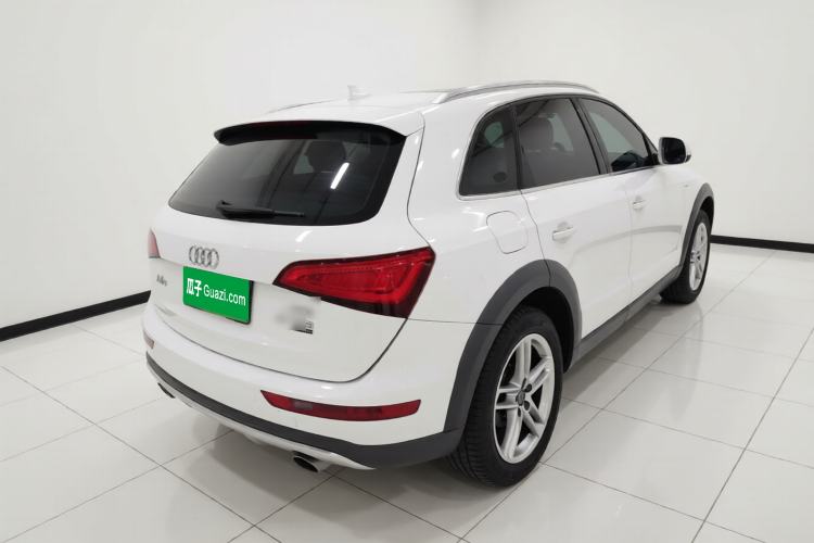 Used Audi Q5 2017 Plus 40 TFSI Technology Model