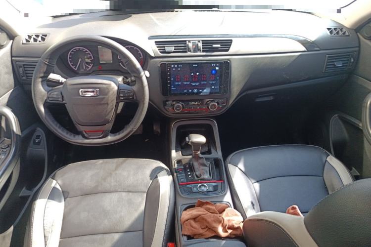 Used Qoros 5 2018 Revised 1.6T Automatic Luxury Version
