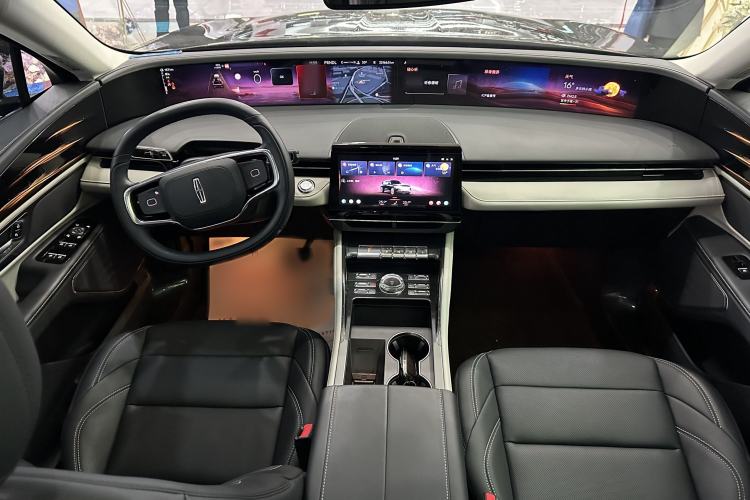 Used Lincoln Nautilus 2025 2.0T Four-Wheel Drive Luxury Edition