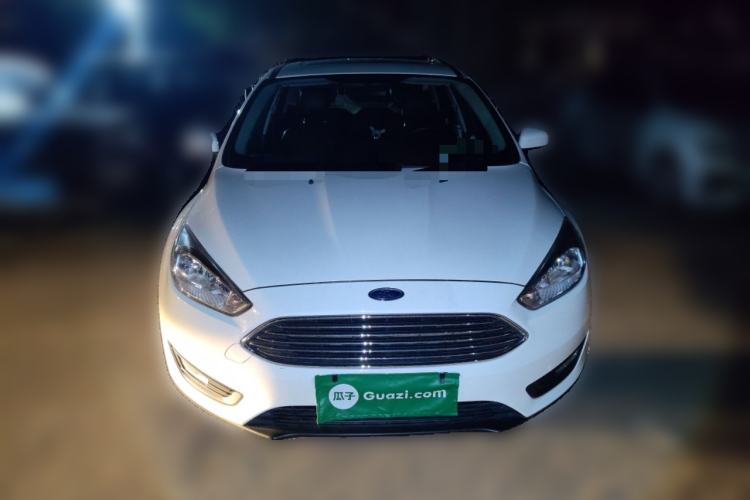 Used Ford Focus 2018 Sedan Classic 1.6L Automatic Trendy SmartDrive Edition
