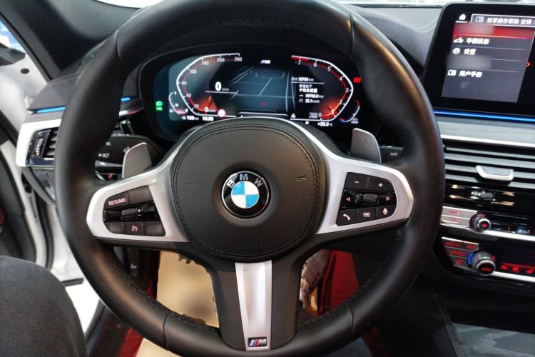 Used BMW 5 Series 2022 Second Facelift 530Li Luxury Version M Sport Package