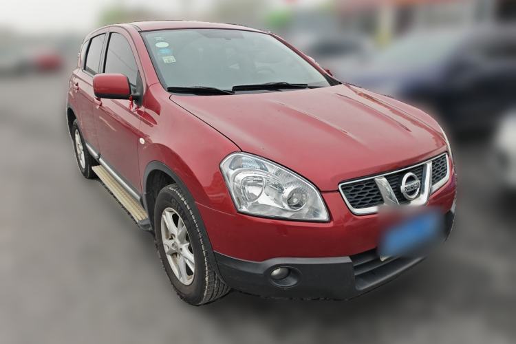 Used Nissan Qashqai 2011 2.0 XL Fire CVT 2WD Front Right 45 Deg