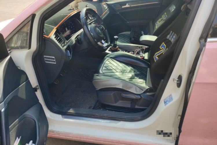 Used Volkswagen Golf 2016 1.4TSI Manual R-Line