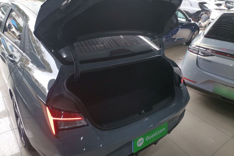 Used Hyundai Elantra 2021 240TGDi DCT LUX Prestige Edition
