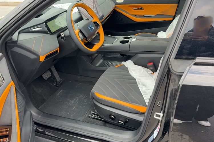 Used Deepal SL03 2025 Extended-Range Sporty Version