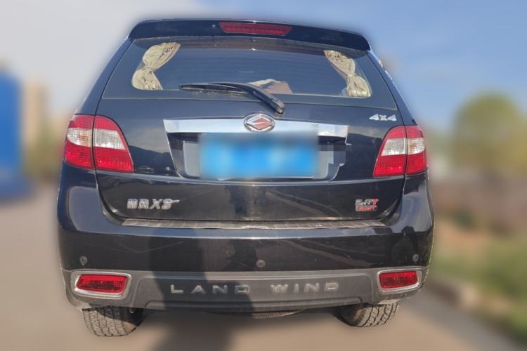 Used Land X8 2014 Explorer Edition 2.0T Gasoline 4x4 Ultra-Luxury Model