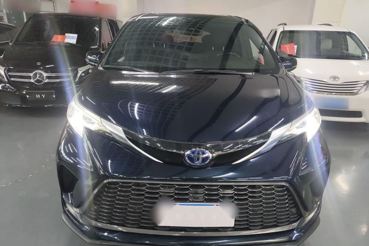 Used Toyota Granvia 2023 2.5L Hybrid Flagship VIP Edition