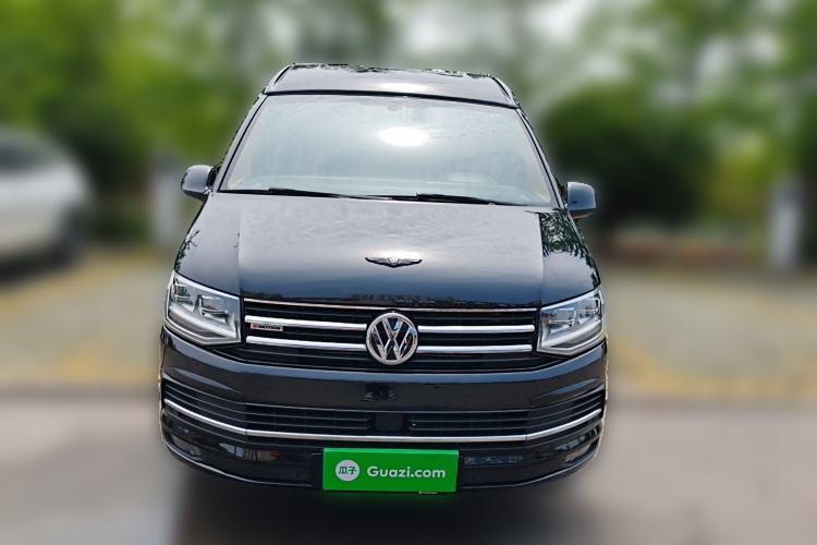 Used Volkswagen Caravelle 2018 2.0 TSI 4x4 Luxury Edition 7-Seater Front