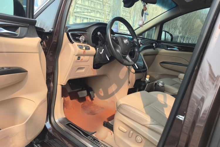 Used Buick GL8 2017 ES 28T Luxury Model China V Standard
