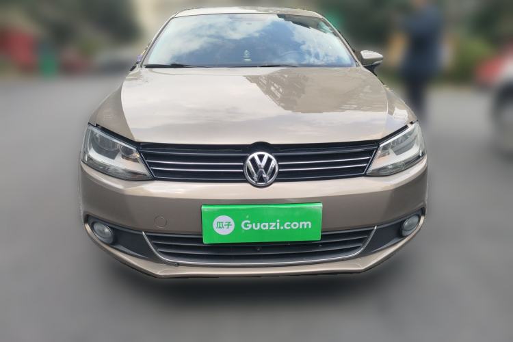 Used Volkswagen Sagitar 2012 1.6L Automatic Comfort Edition
