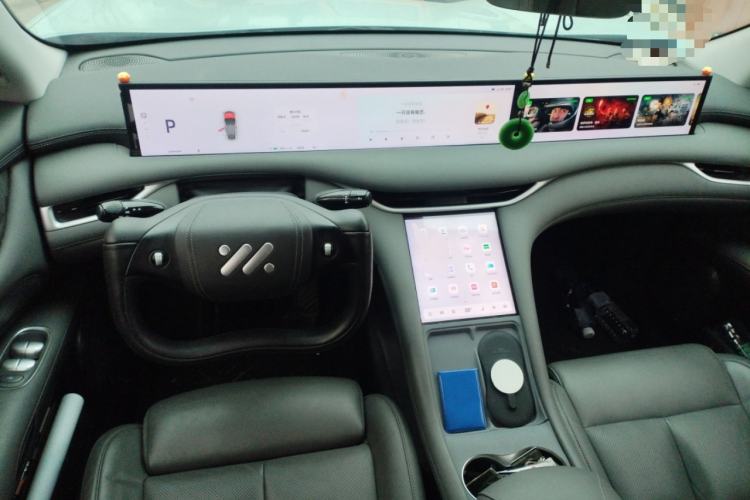 Used IM LS6 2023 Max Long-Range Version Center Console