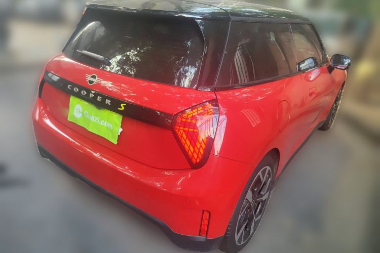 Used MINI Electric COOPER 2024 452km COOPER SE Artist Rear Right 45 Deg