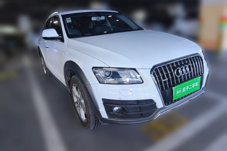 Used Audi Q5 2017 Plus 40 TFSI Technology Model
