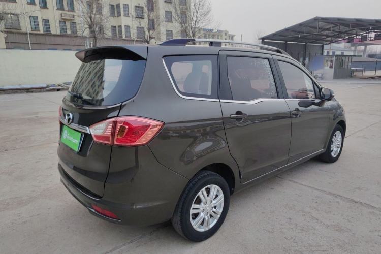 Used FAW Yingzhi 737 2016 1.5L CVT Luxury Navigation Edition