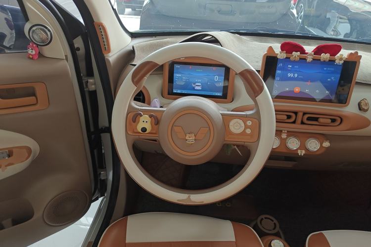 Used Wuling Hongguang MINIEV 2025 Four-Door Version Premium Edition Steering Wheel