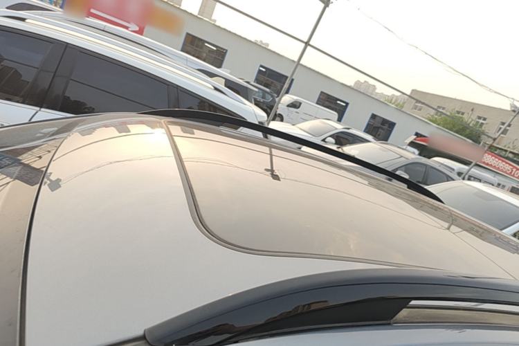 Used Roewe RX3 2021 PRO 1.6L CVT Elite Model Roof