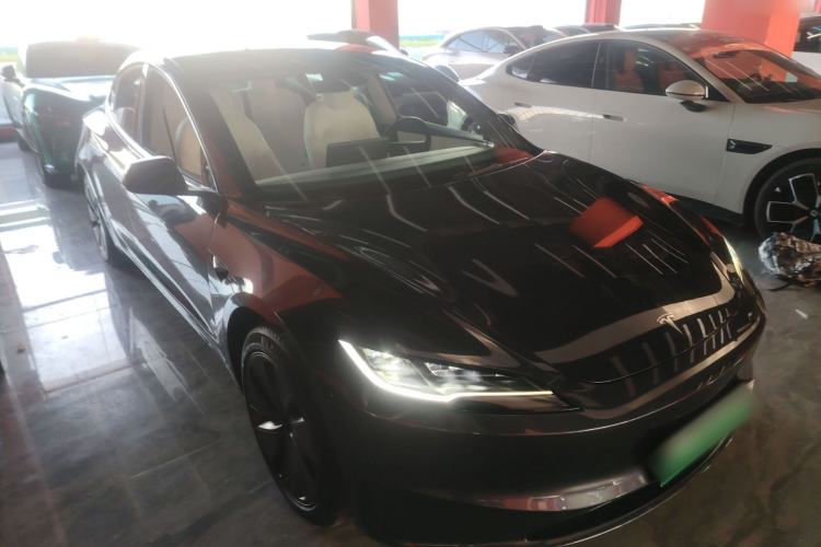 Used Tesla Model 3 2023 Long-Range All-Wheel-Drive Version