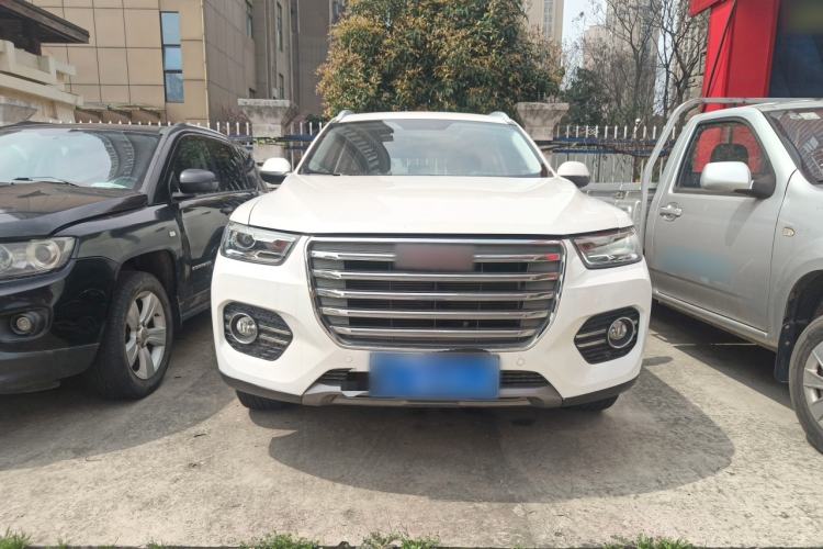 Used Haval H6 2017 Red Label 2.0T Automatic Two-Wheel Drive ZhiShang Model