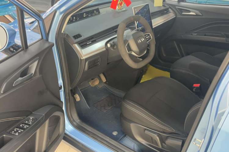 Used NETA V 2021 Standard Range Entertainment Edition