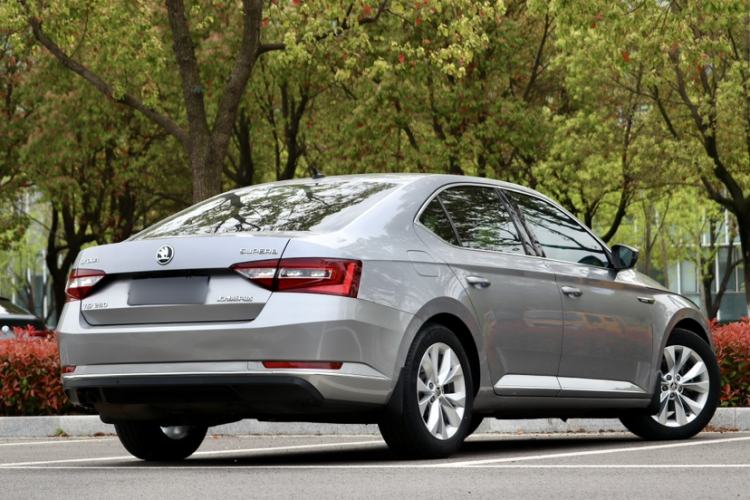 Used Skoda Superb 2016 TSI280 DSG Innovation Edition