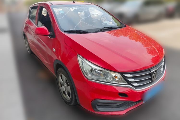 Used Baojun 310 2016 1.2L manual Comfort trim level

