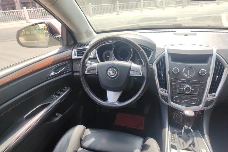 Used Cadillac SRX 2013 3.0L Elite Model
