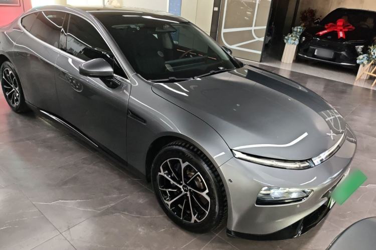 Used XPeng P7 2022 480E Front Right 45 Deg