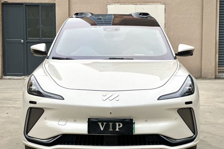 Used IM LS7 2023 100kWh Pro All-Wheel-Drive Version Interior 1