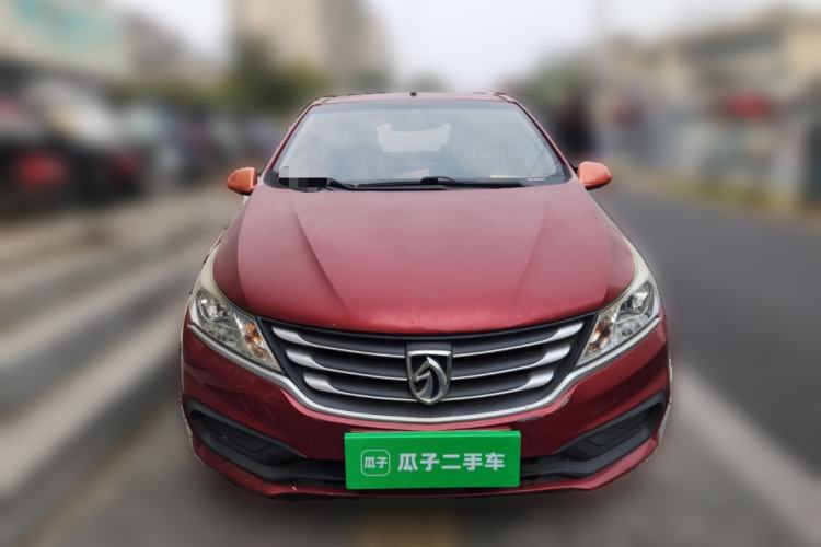 Used Baojun 310 2016 1.2L manual Comfort trim level
