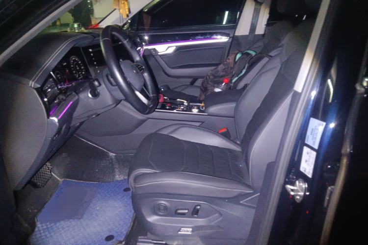 Used Volkswagen Touareg New Energy 2021 eHybrid
