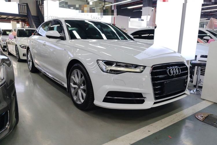 Used Audi A6L 2018 30th Anniversary Edition 35 TFSI Fashion Model Front Right 45 Deg