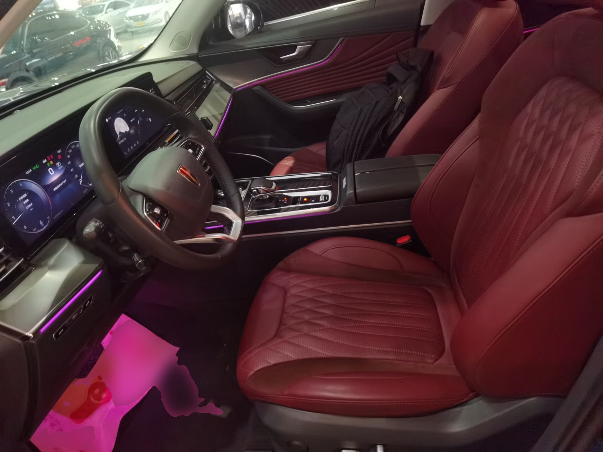 Переднее сиденье в автомобиле