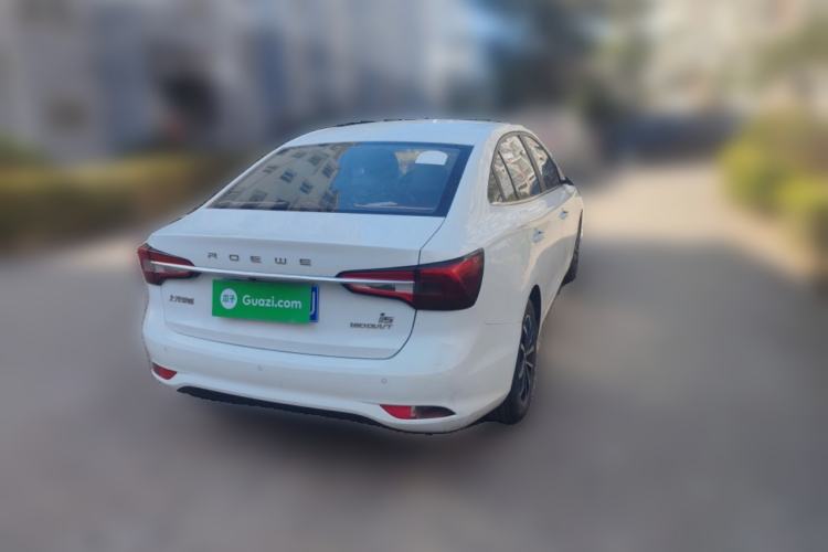 Used Roewe i5 2020 1.5L Automatic 4G Connect Luxury Flagship Edition
