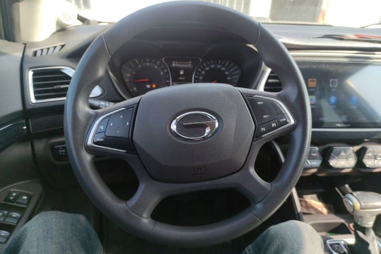 Used GAC Trumpchi GS4 2017 235T Automatic Two-Wheel Drive Elite Edition Steering Wheel