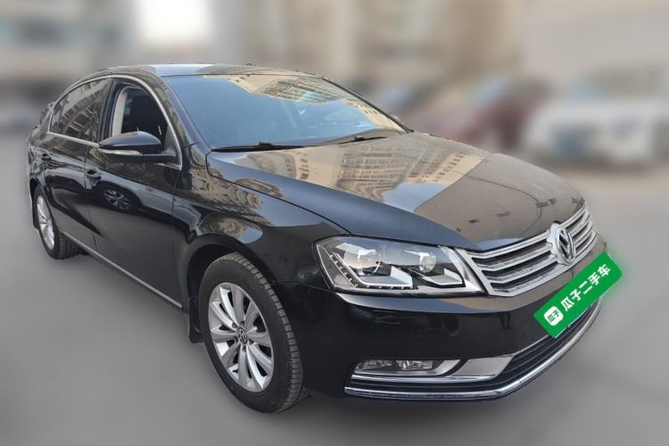 Used Volkswagen Magotan 2012 Revised 1.8TSI Luxury Version Front Right 45 Deg