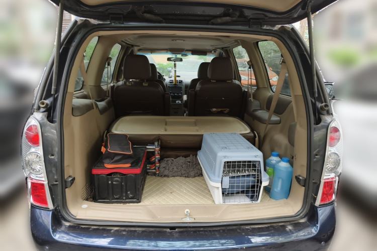 Used Buick GL8 2011 2.4L CT Comfort Edition