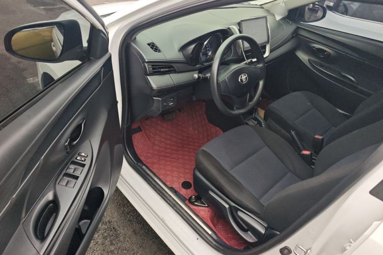 Used Toyota YARiS L Zhi Xuan 2016 Revised 1.5E CVT Charming Edition
