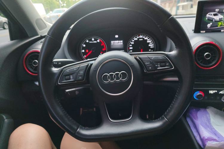 Used Audi A3 2020 Sportback 35 TFSI Sporty Model China VI
