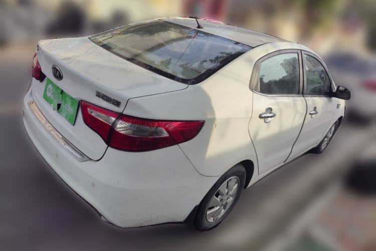 Used Kia K2 2011 Sedan 1.4L Manual Transmission GLS
