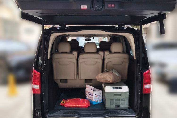 Used Mercedes-Benz Vito 2018 2.0T Business Version China VI Emission Standard Trunk