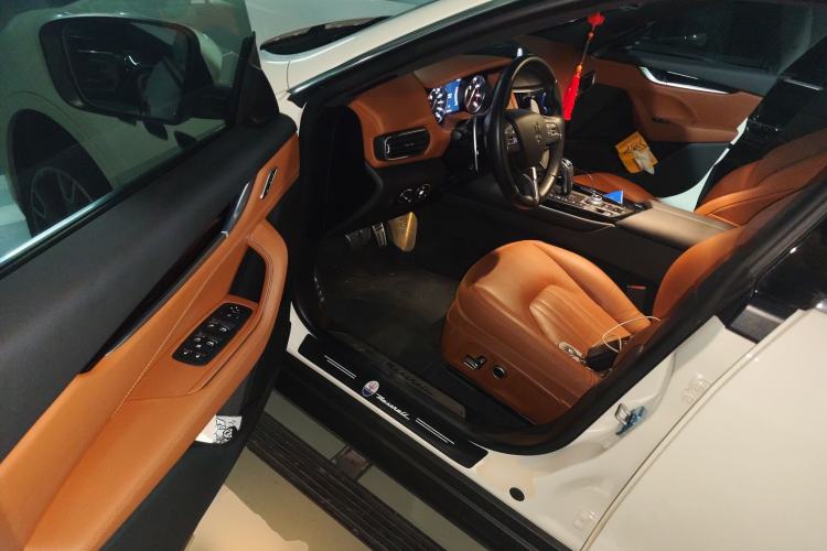 Used Maserati Levante 2022 2.0T GT Sharp Edition